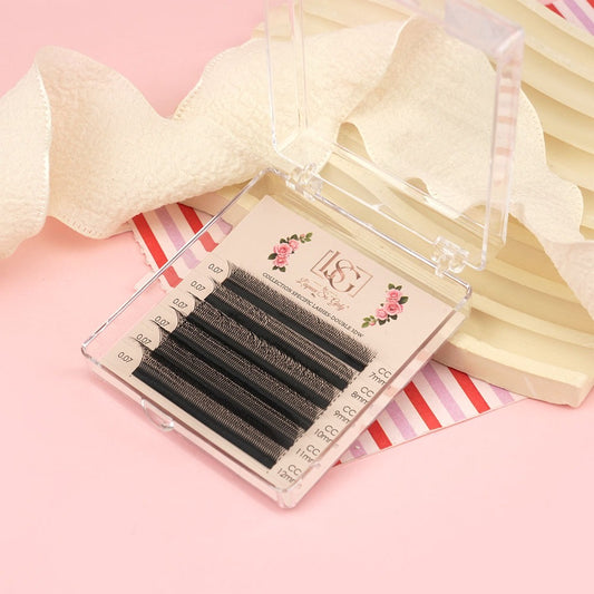 🎀 Collection Specific Lashes – Coffret Découverte 4 Mini-Boîtes